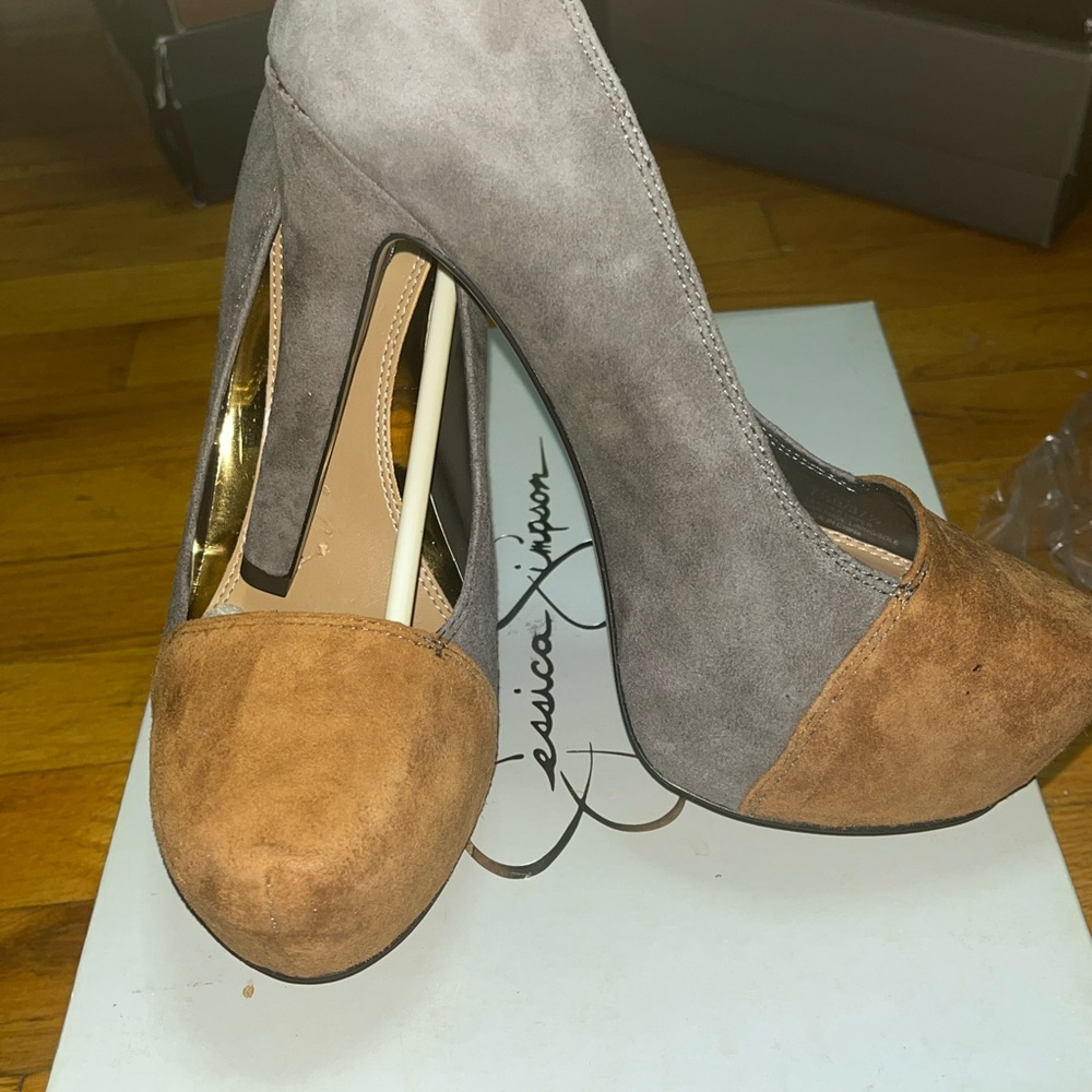 Jessica Simpson ELISEY- Gray and Brown Heels